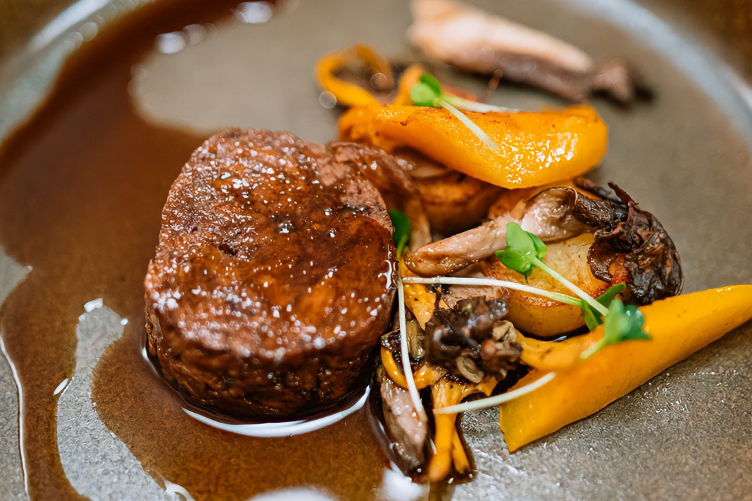 Tournedos de boeuf Sauce Brune